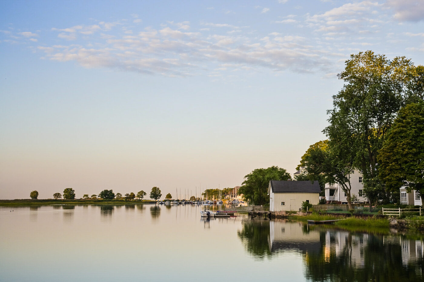 Peaceful-Harbor-Reflections