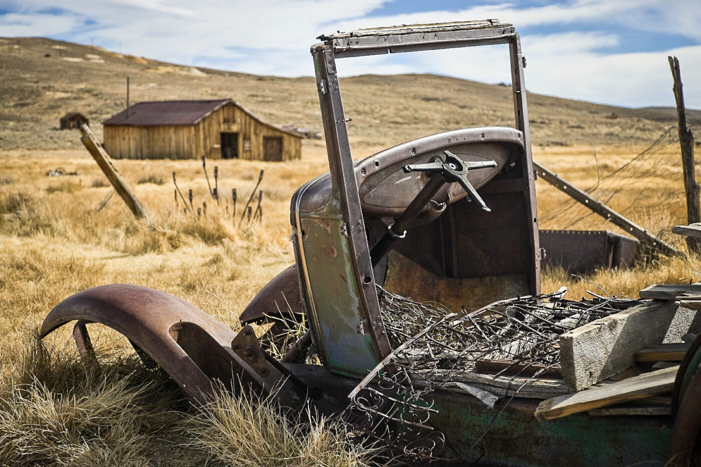 Abandoned-Desert-Decay