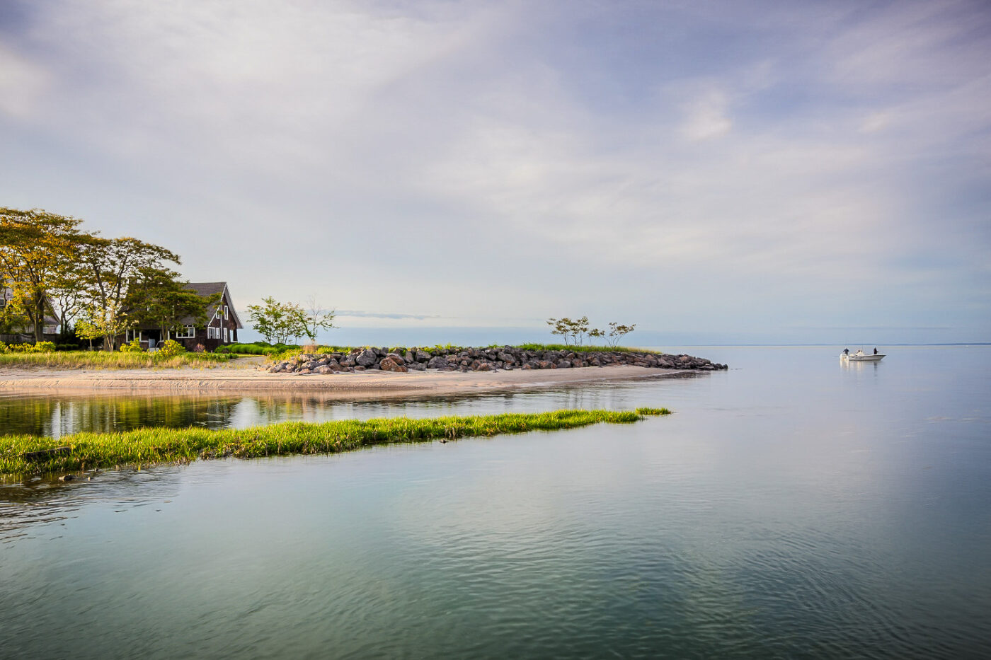 Coastal-Solitude-and-Serenity