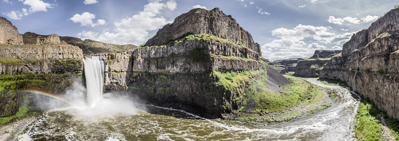Basalt-Canyon-Waterfall